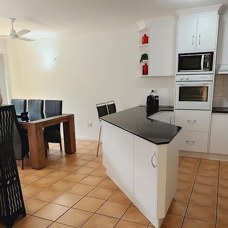 Suite 7 On Beach Rd Airlie Beach Exterior foto
