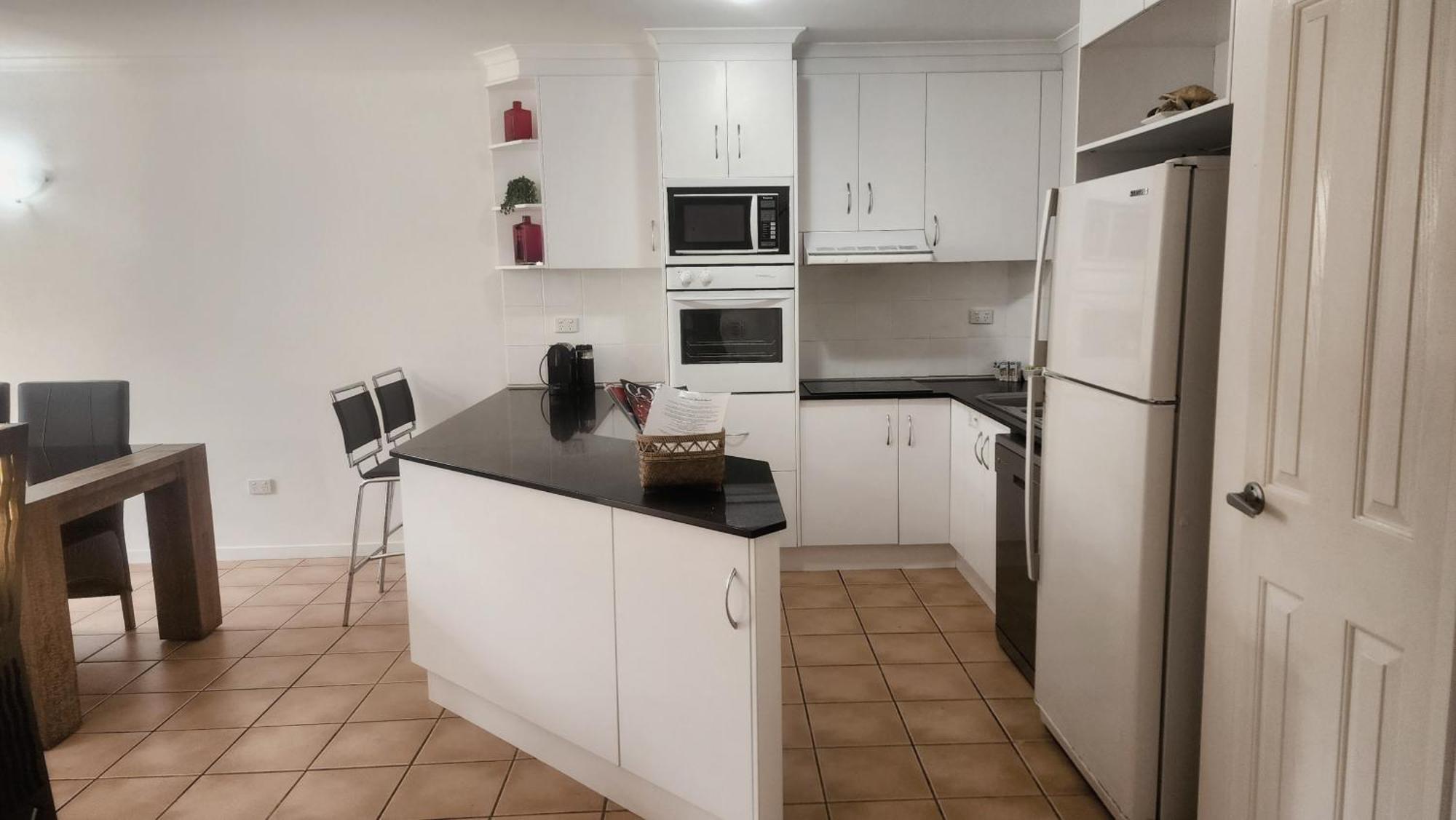 Suite 7 On Beach Rd Airlie Beach Exterior foto